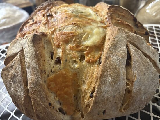 Kalamata Olive, Roasted Garlic and Cheese